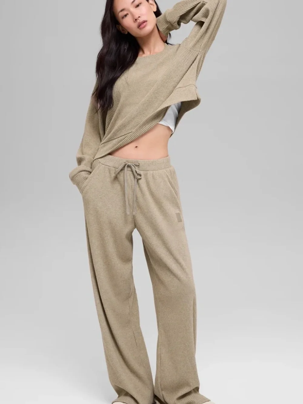 ALO YOGA Women's Muse Wide Leg Pant Gravel Heather size medium NWOT